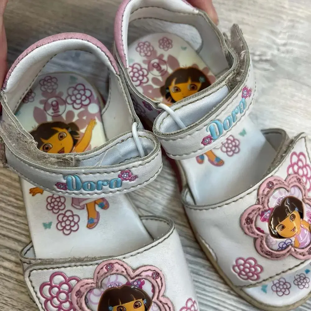 Y2K 2010 Vintage Dora the Explorer Girls Size 9 Sandals Light Up Character Vtg